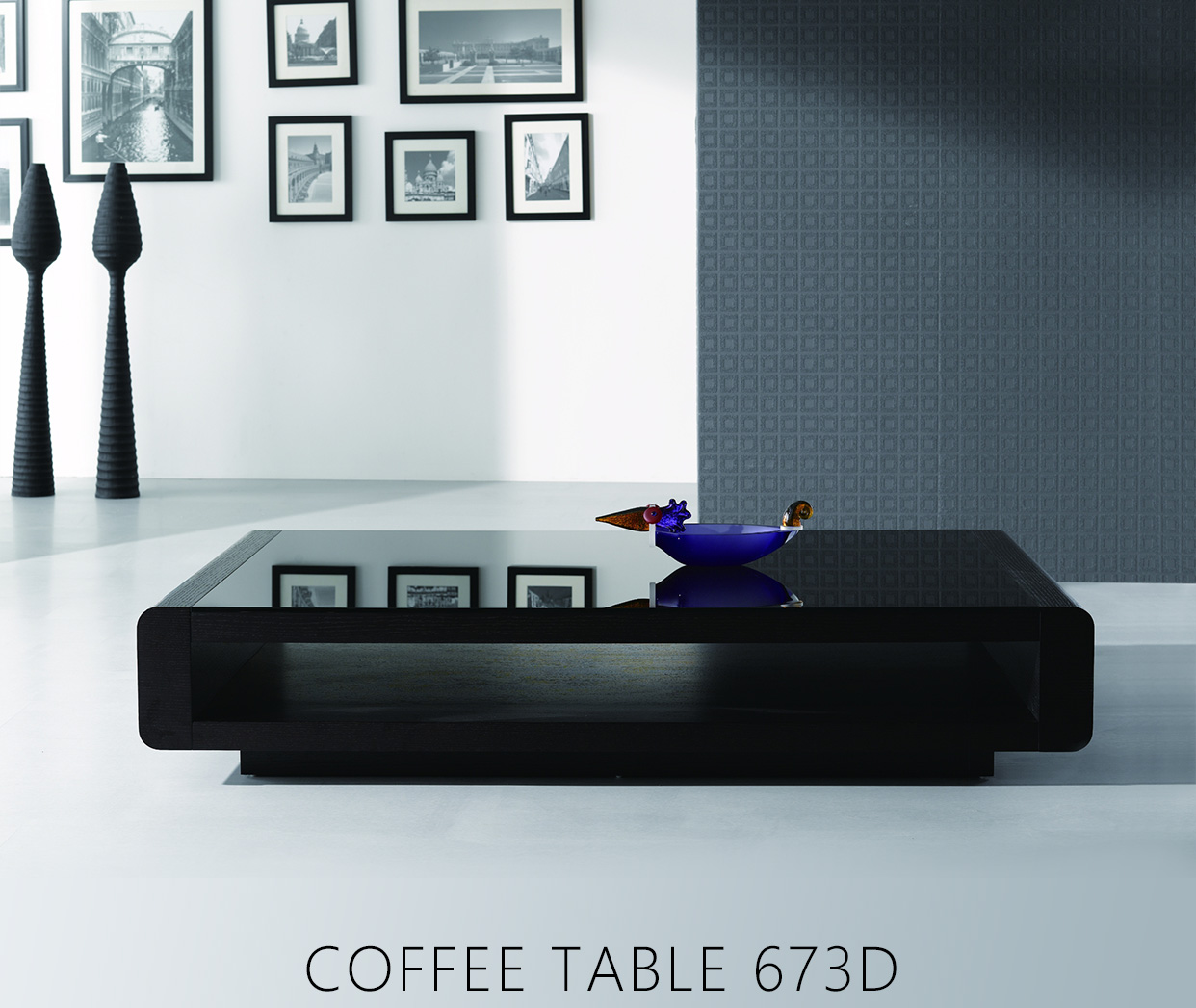 COFFEE TABLE 673D